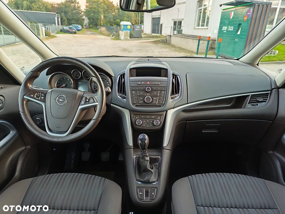 Opel Zafira 1.4 Turbo Edition - 16