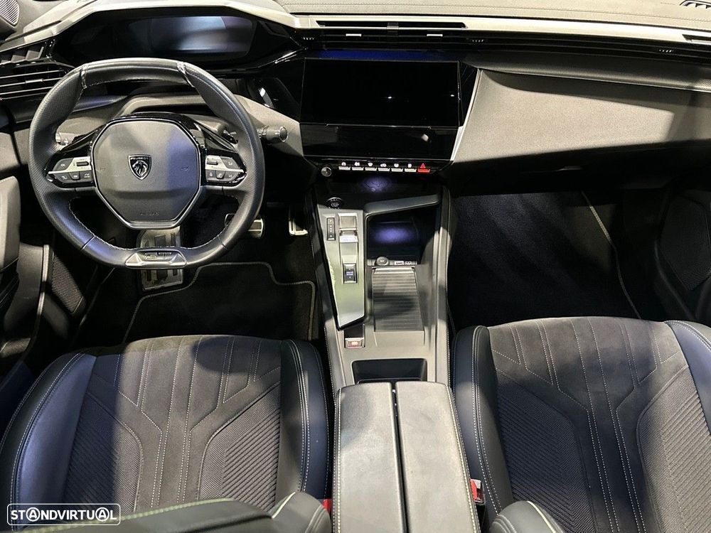 Peugeot 408 1.6 Hybrid GT e-EAT8 - 8