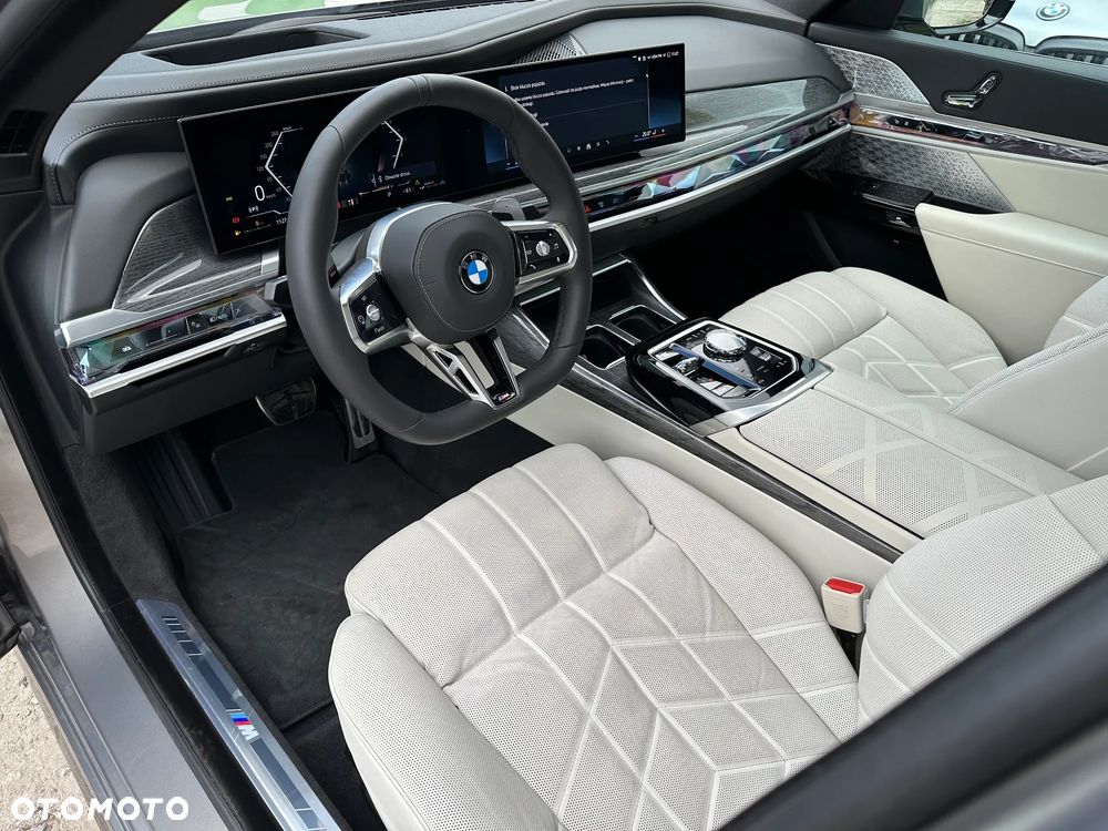 BMW Seria 7 740d xDrive mHEV M Sport sport - 12