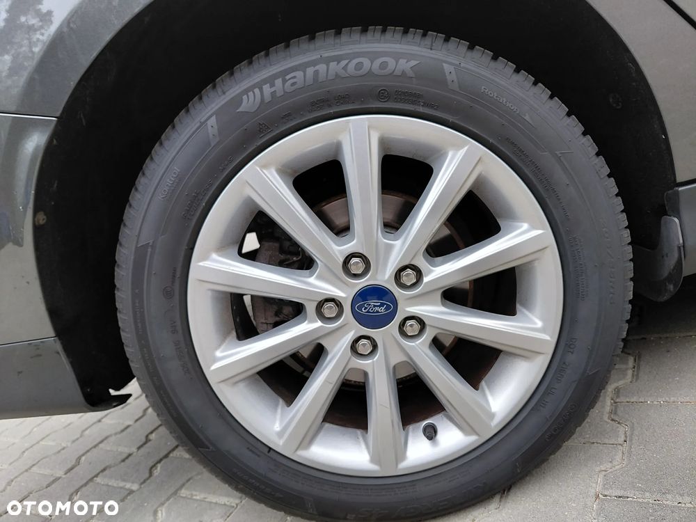 Ford Focus 1.0 EcoBoost Titanium - 24