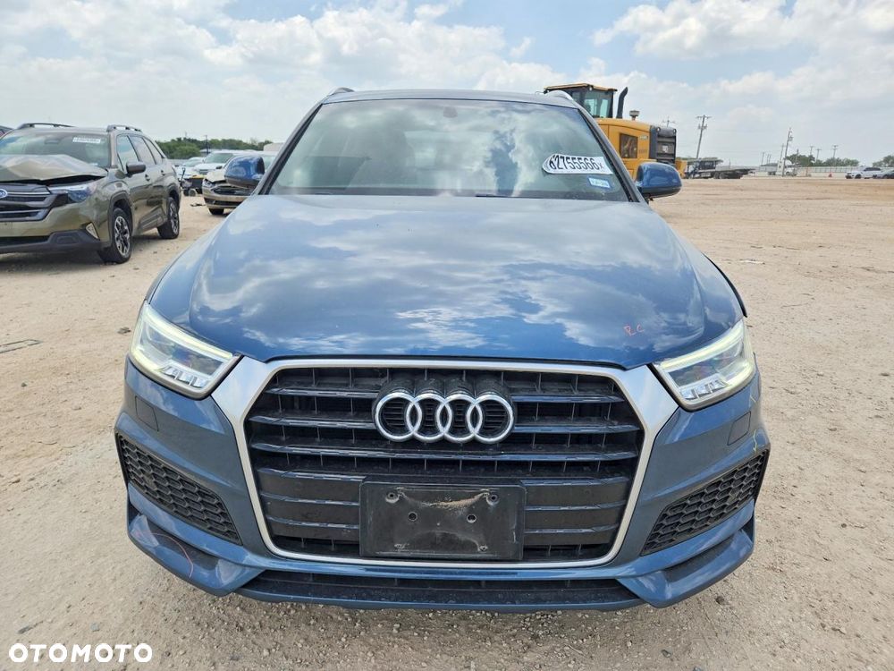 Audi Q3 - 1
