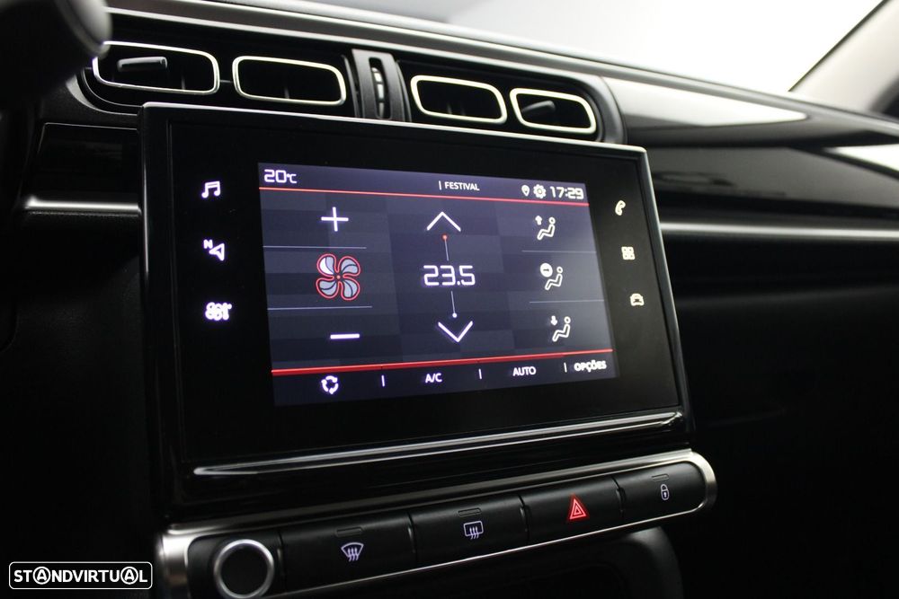 Citroën C3 1.2 PureTech Shine - 16