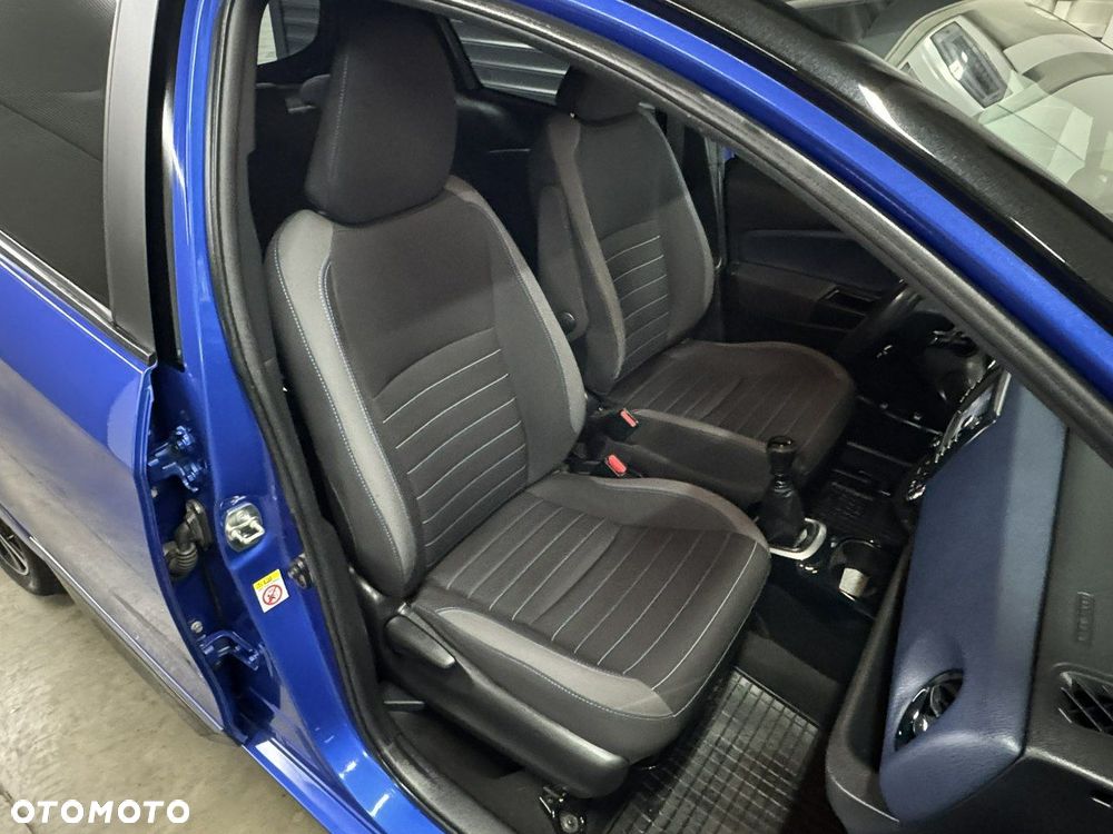 Toyota Yaris - 15