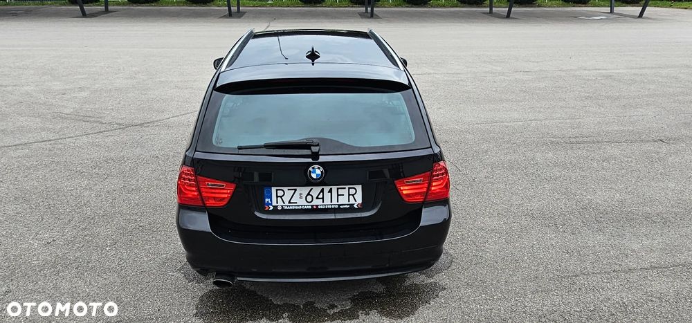 BMW Seria 3 320i Edition Exclusive - 6