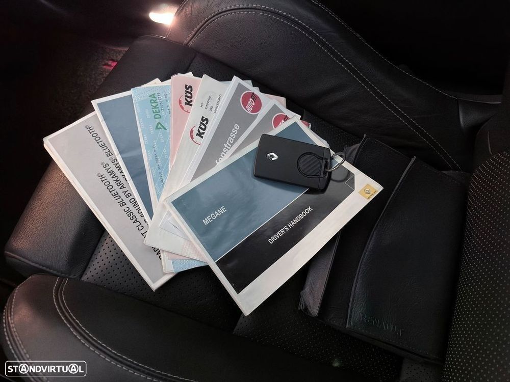 Renault Mégane Coupe 2.0 T RS - 32