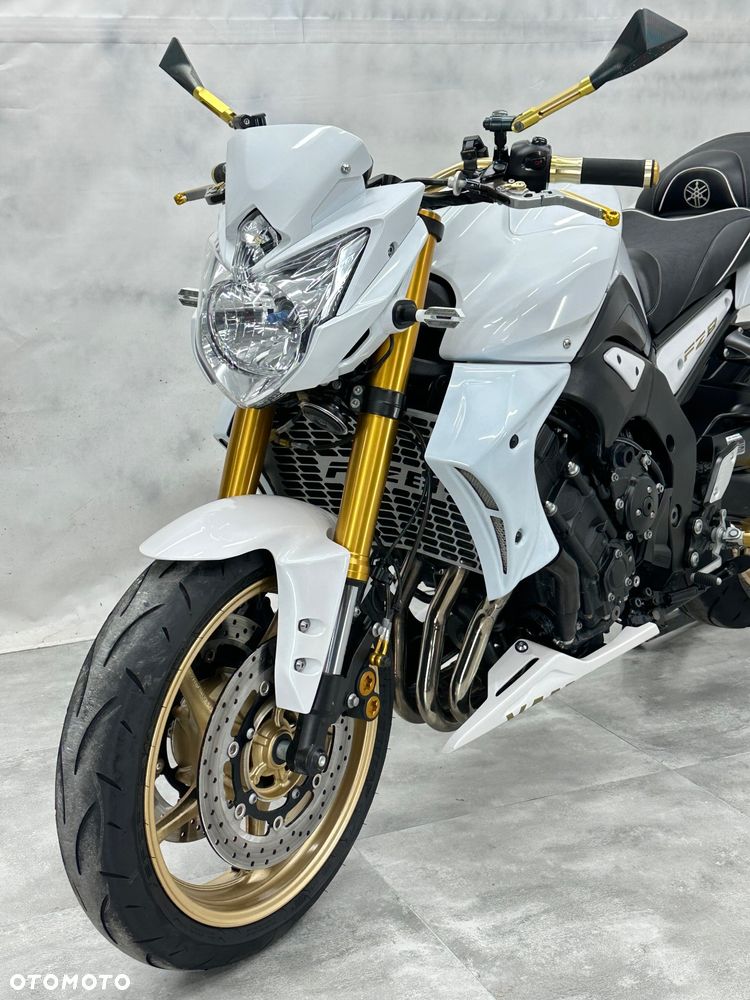 Yamaha FZ8 - 2