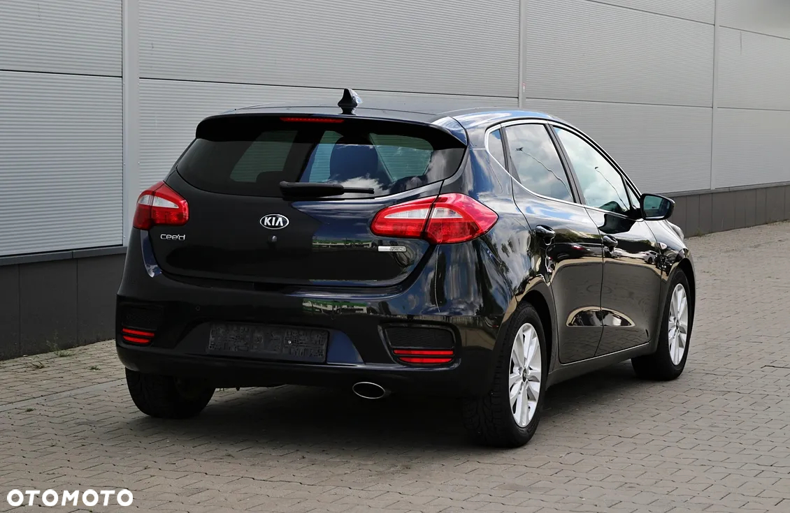 Kia Ceed 1.4 L Business Line - 12