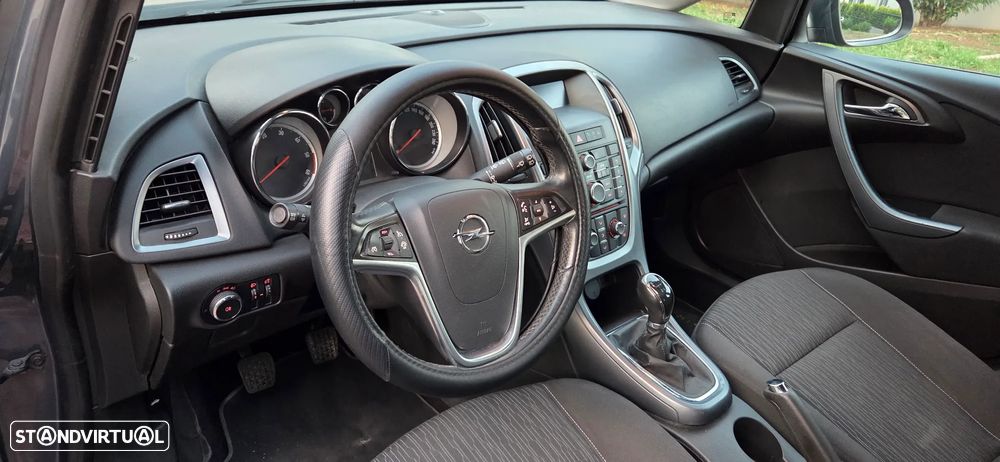 Opel Astra Sports Tourer 1.3 CDTi Executive S/S - 8