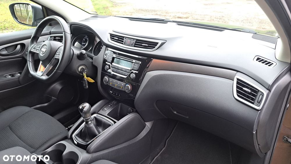 Nissan Qashqai 1.2 DIG-T Acenta - 19