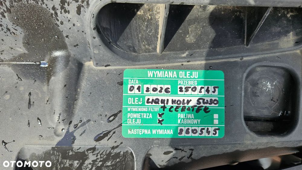 Mercedes-Benz Klasa C 180 Kompressor BlueEFFICIENCY Avantgarde - 25