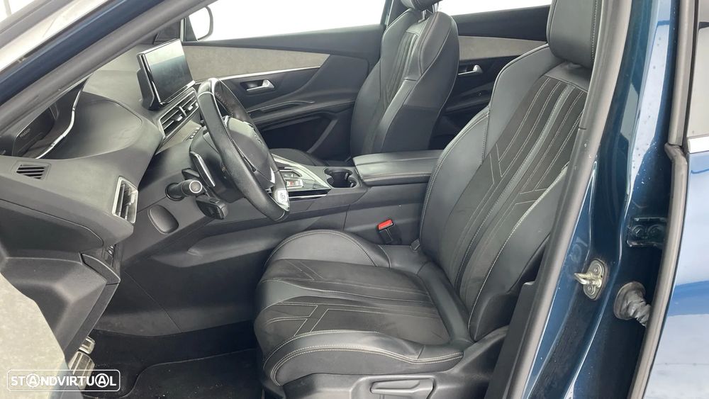 Peugeot 3008 1.5 BlueHDi GT EAT8 - 8