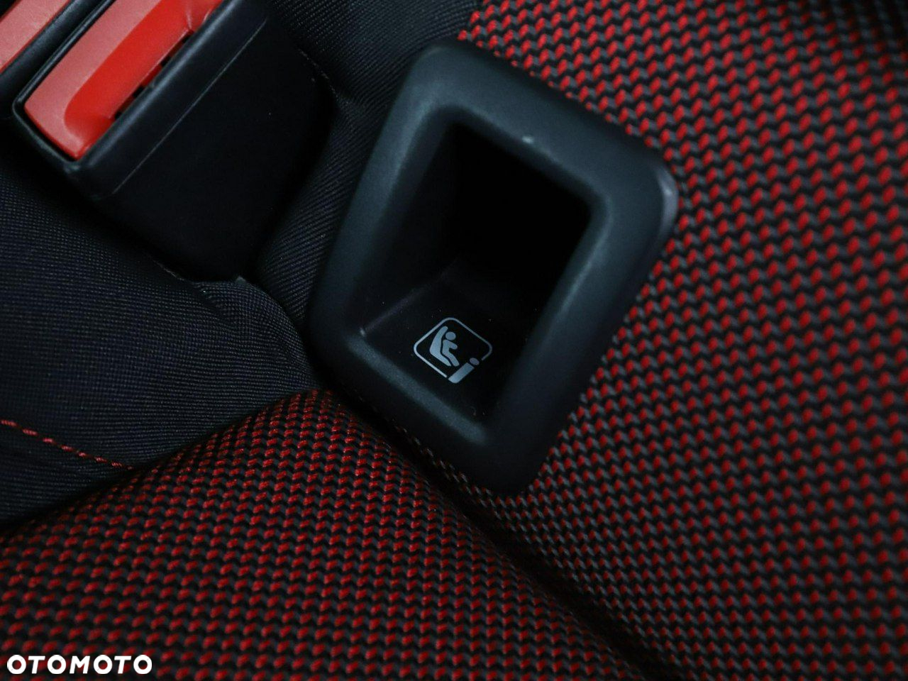 Audi Q2 35 TDI quattro S tronic sport - 35
