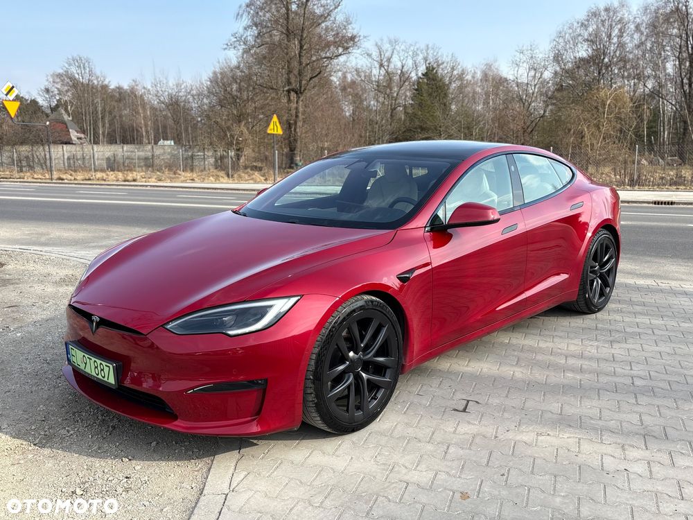 Tesla Model S - 28