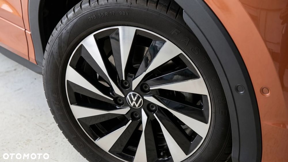 Volkswagen T-Roc 1.5 eTSI OPF DSG Life - 8