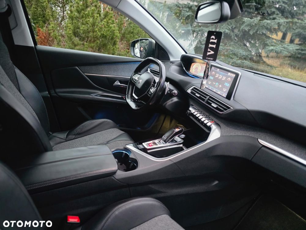 Peugeot 3008 1.6 BlueHDi Active S&S EAT6 - 14