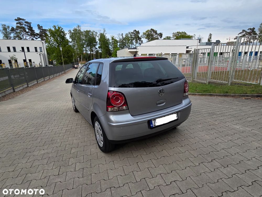 Volkswagen Polo - 12