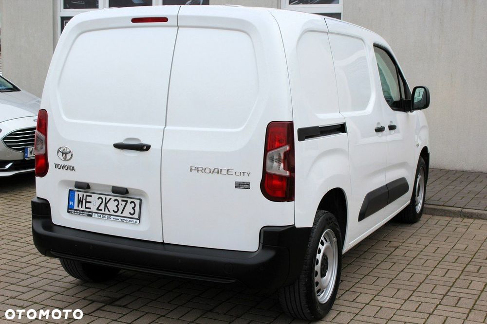Toyota Proace City - 4