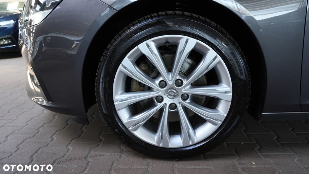 Opel Insignia 2.0 T Business Elegance S&S - 38