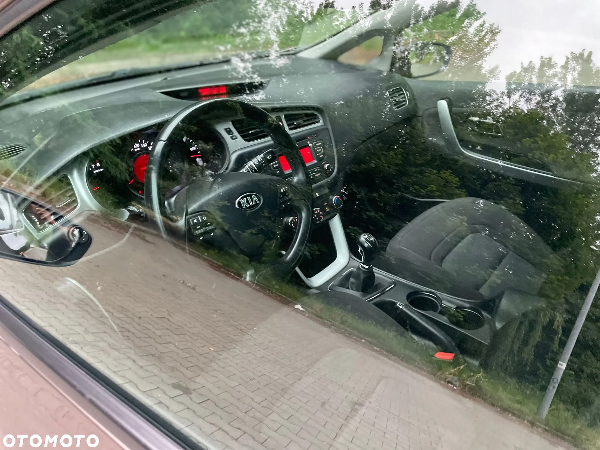 Kia Ceed 1.4 CVVT Attract - 37
