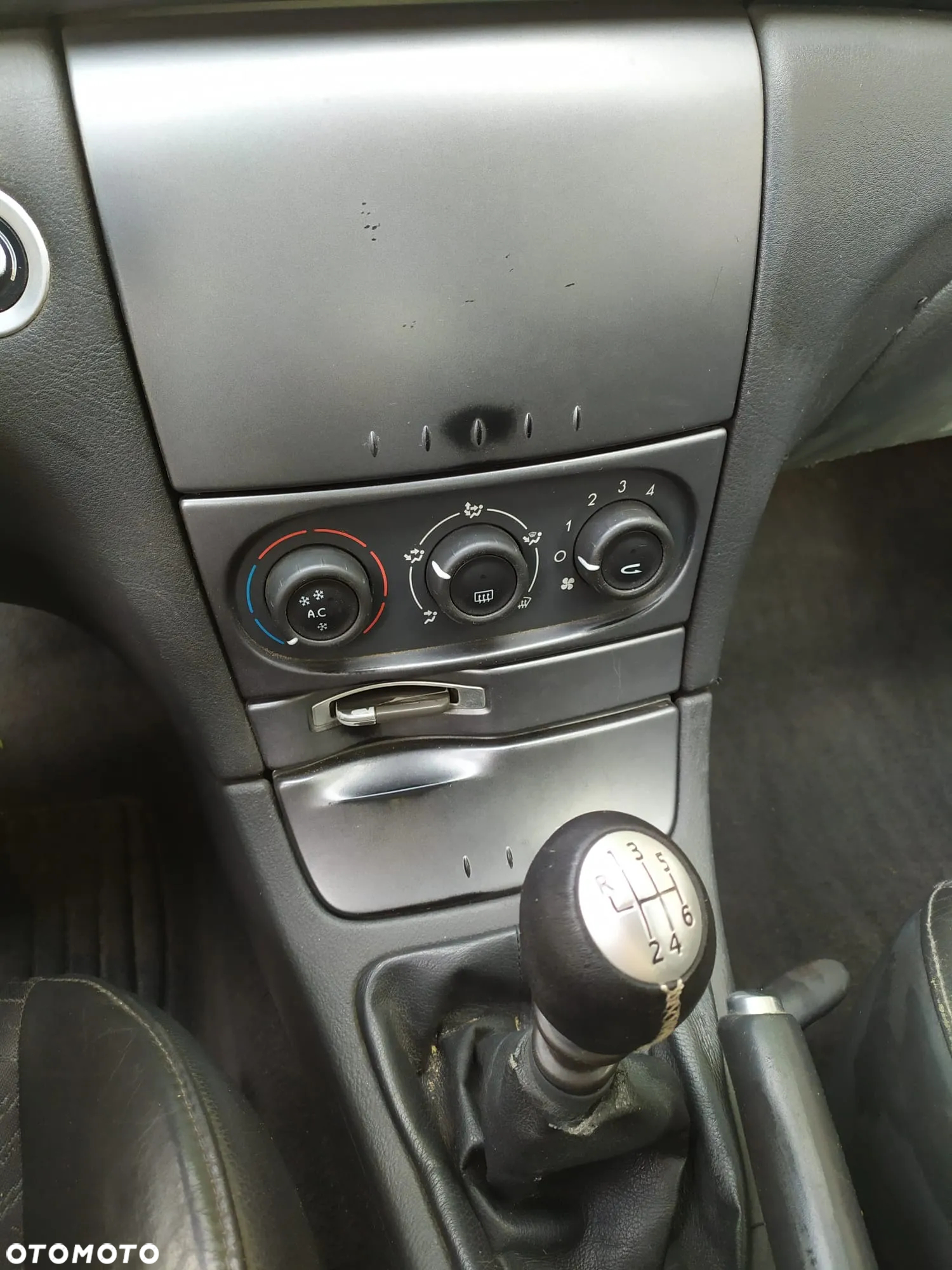 Renault Laguna 1.9 dCi - 9