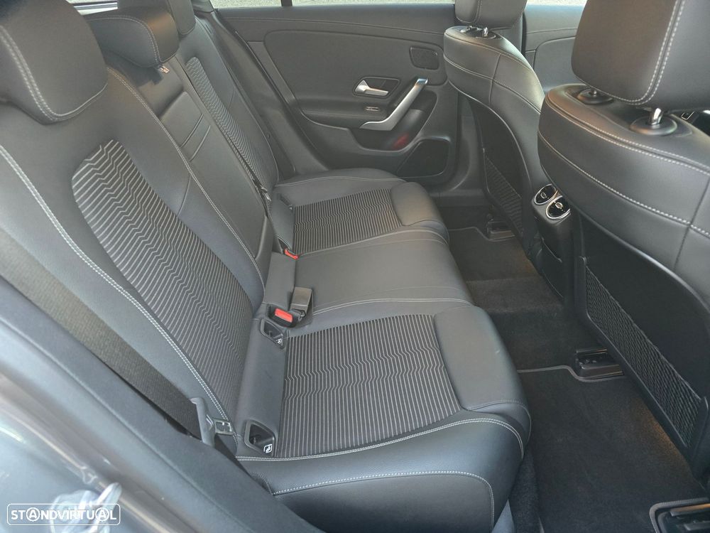 Mercedes-Benz CLA 180 - 27