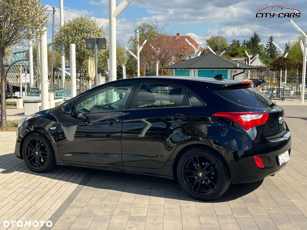 Hyundai i30 - 24