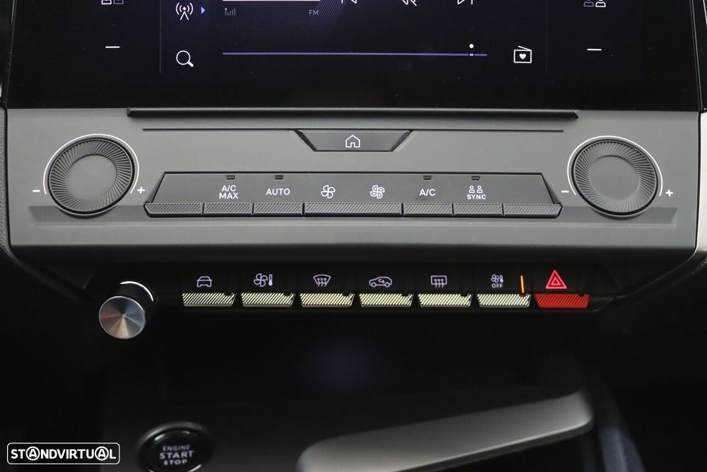 Peugeot 308 SW 1.2 Hybrid Allure e-DCS6 - 32