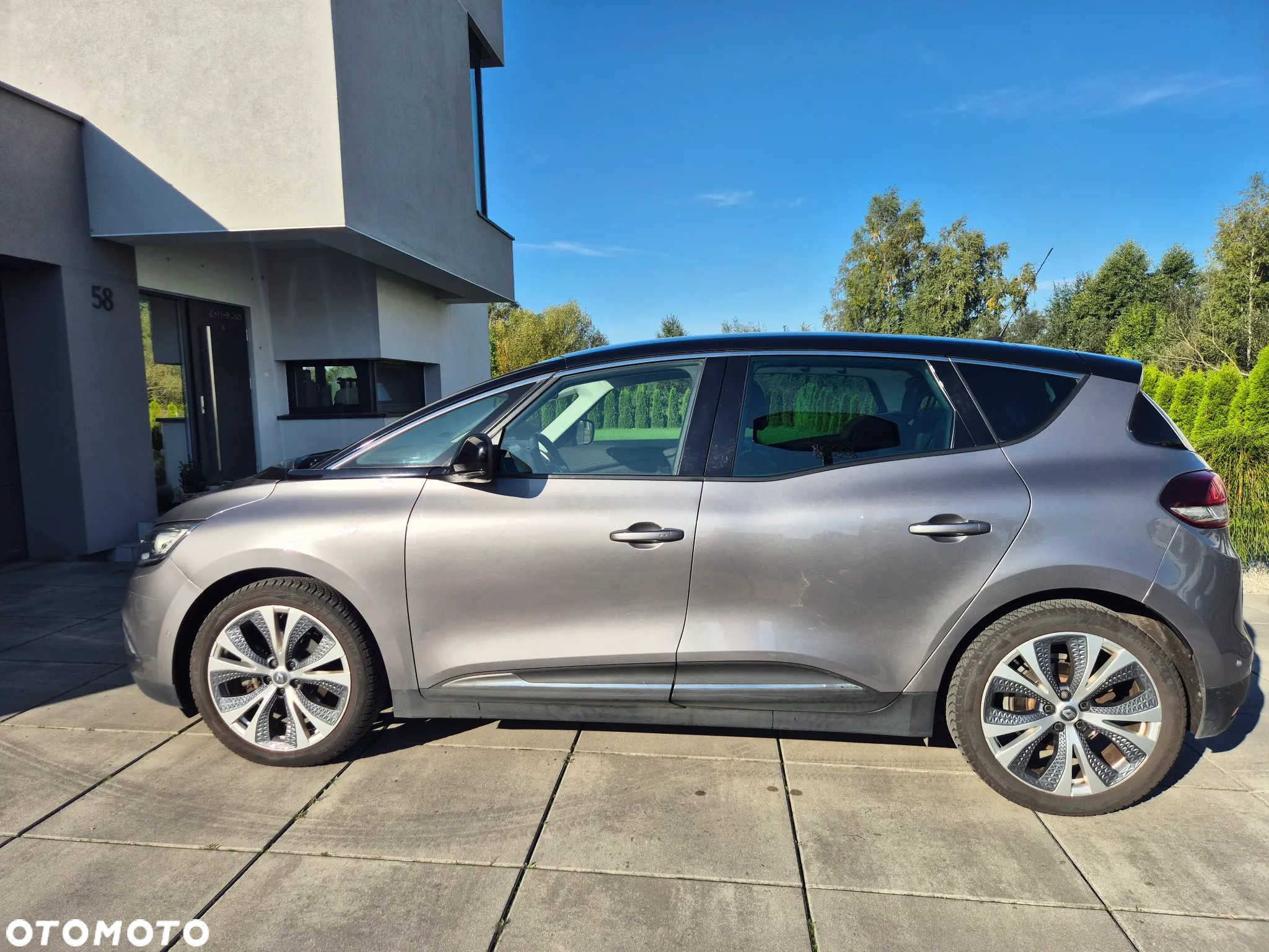 Renault Scenic ENERGY TCe 130 INTENS - 8