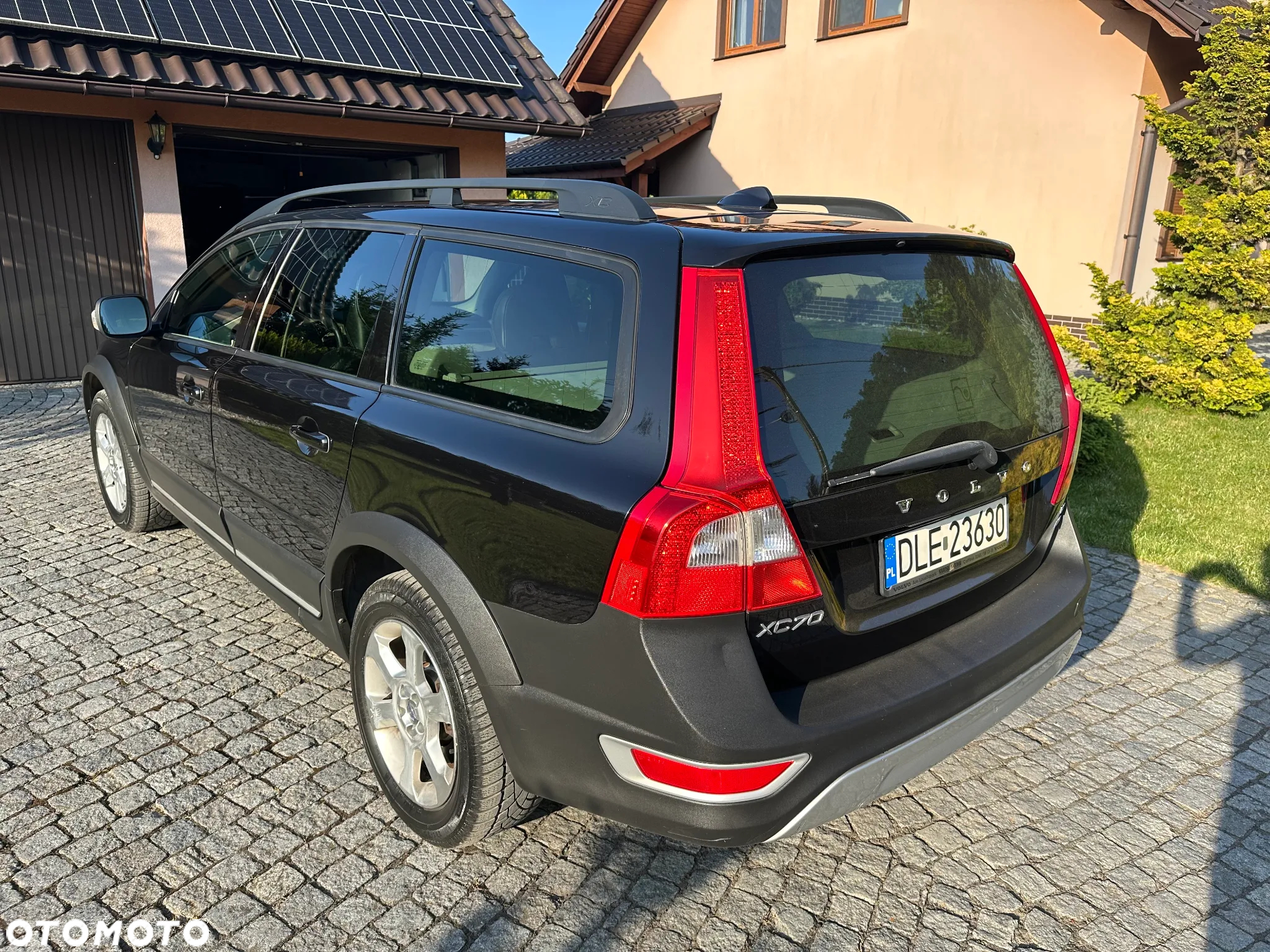 Volvo XC 70 D5 AWD Summum - 4