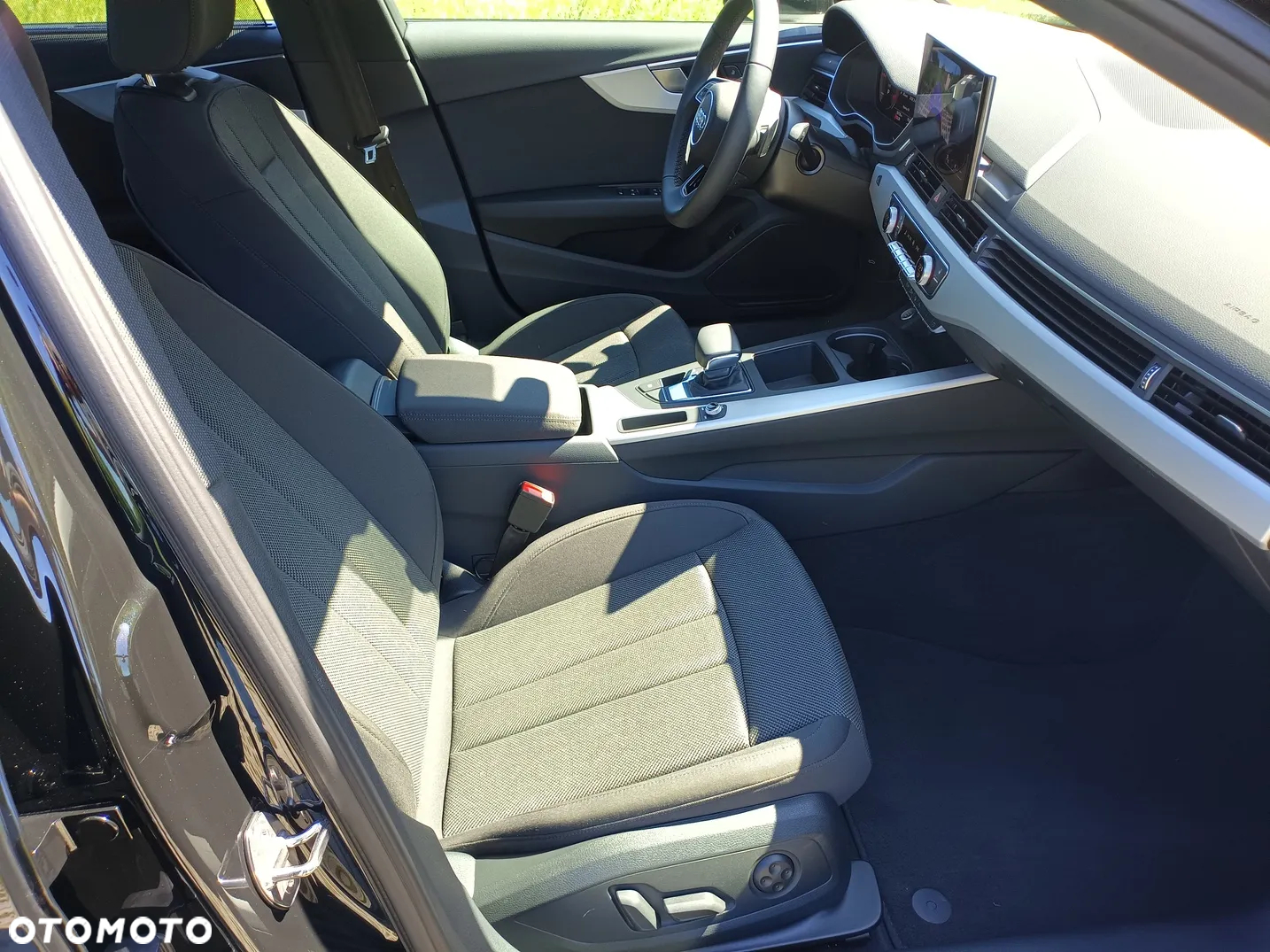 Audi A4 Avant 35 TDI S tronic advanced - 4