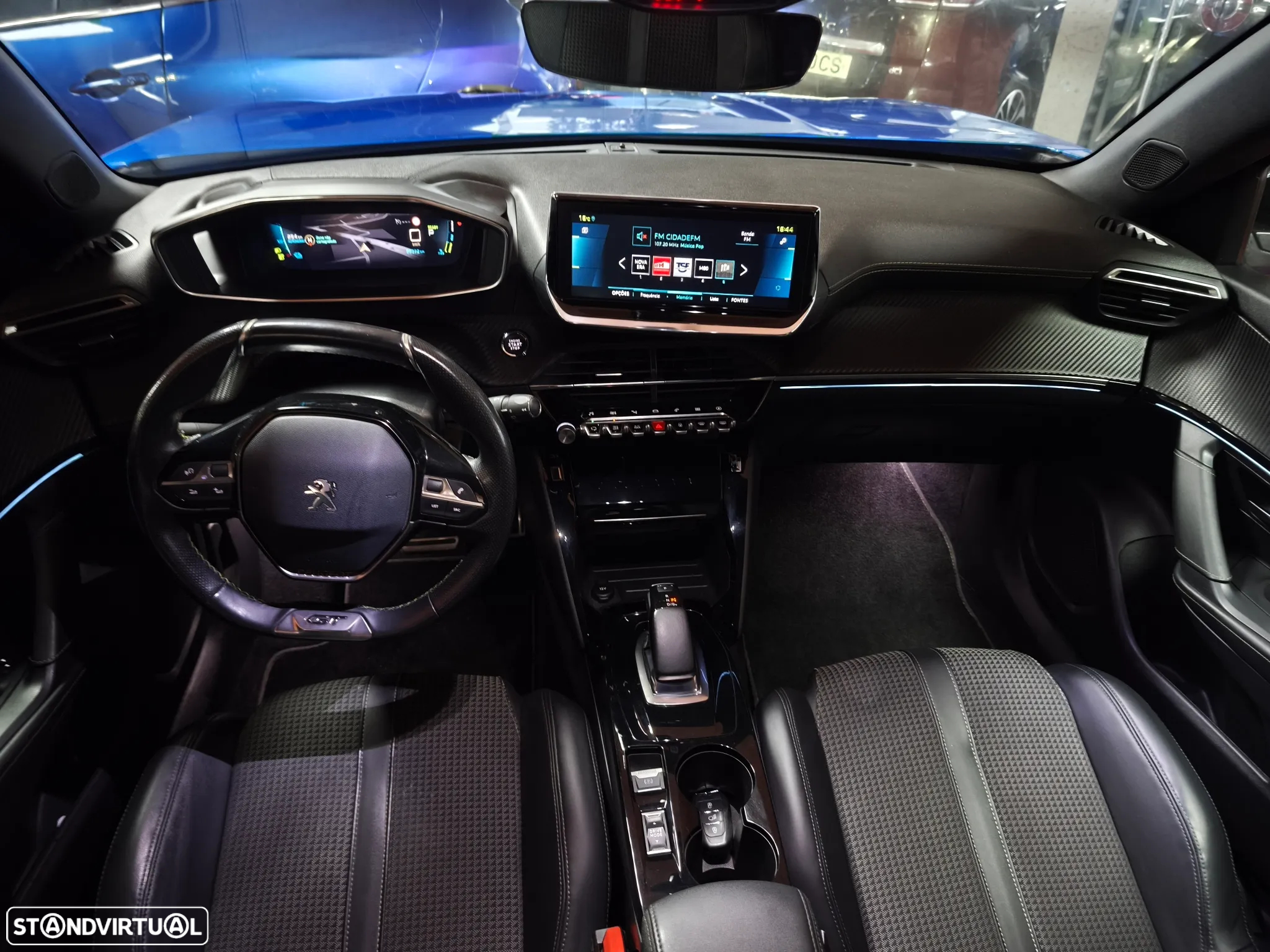 Peugeot e-2008 50 kWh GT Line - 12