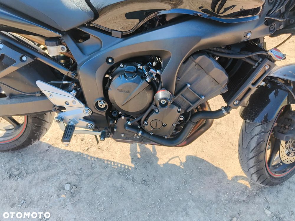 Yamaha FZ6 - 5