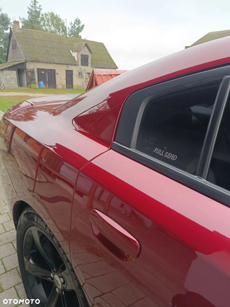 Dodge Charger - 13
