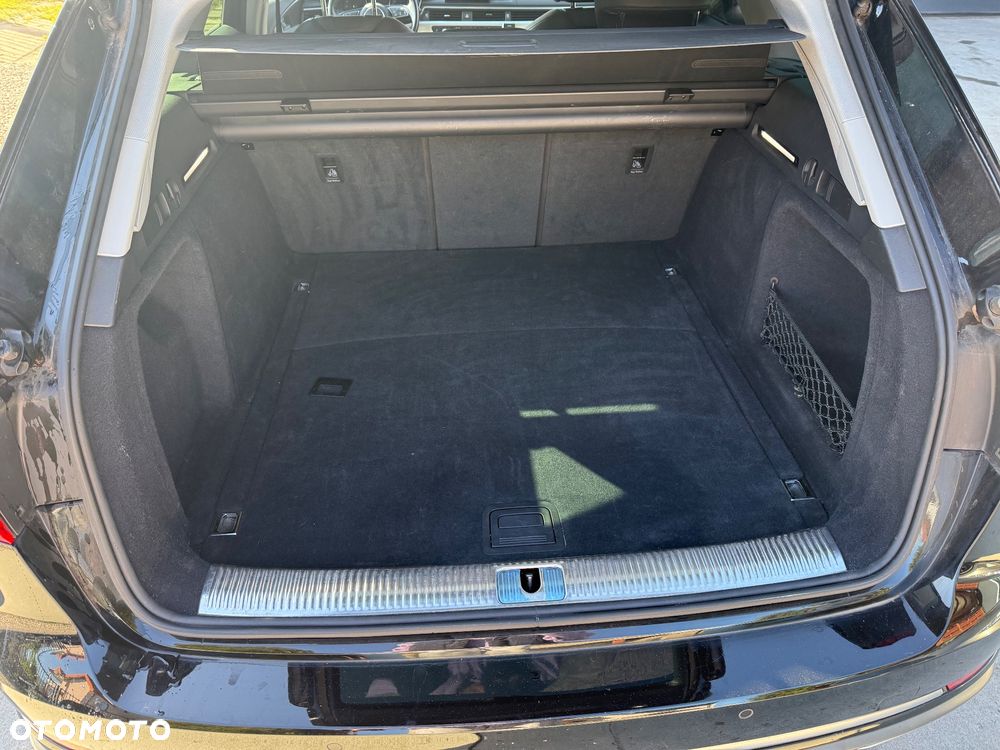 Audi A4 Avant 40 TFSI S tronic sport - 20