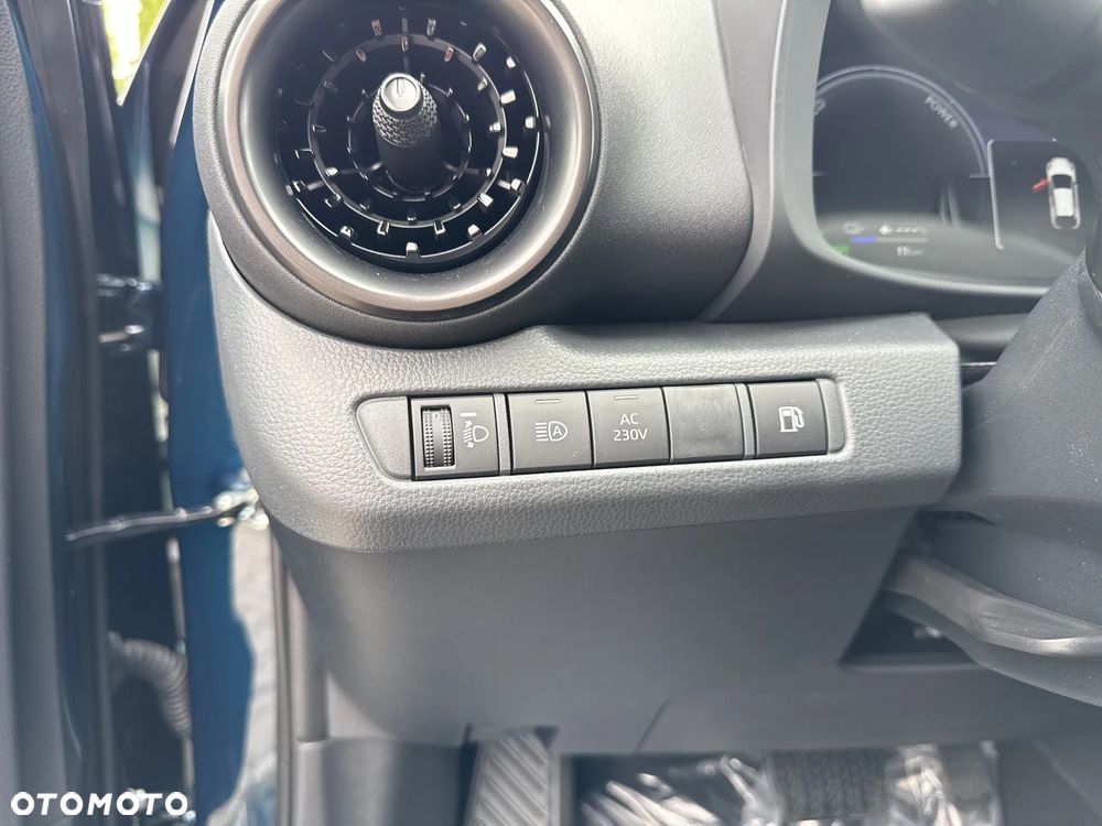 Toyota C-HR 2.0 PHEV Dynamic Force Style - 18