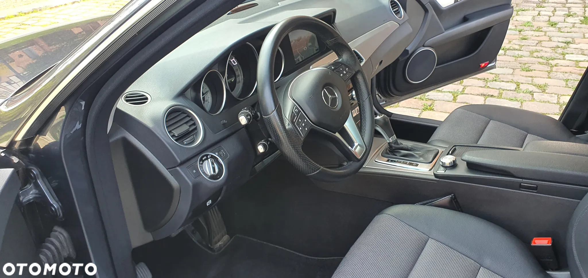 Mercedes-Benz Klasa C 180 T (BlueEFFICIENCY) 7G-TRONIC Avantgarde - 15