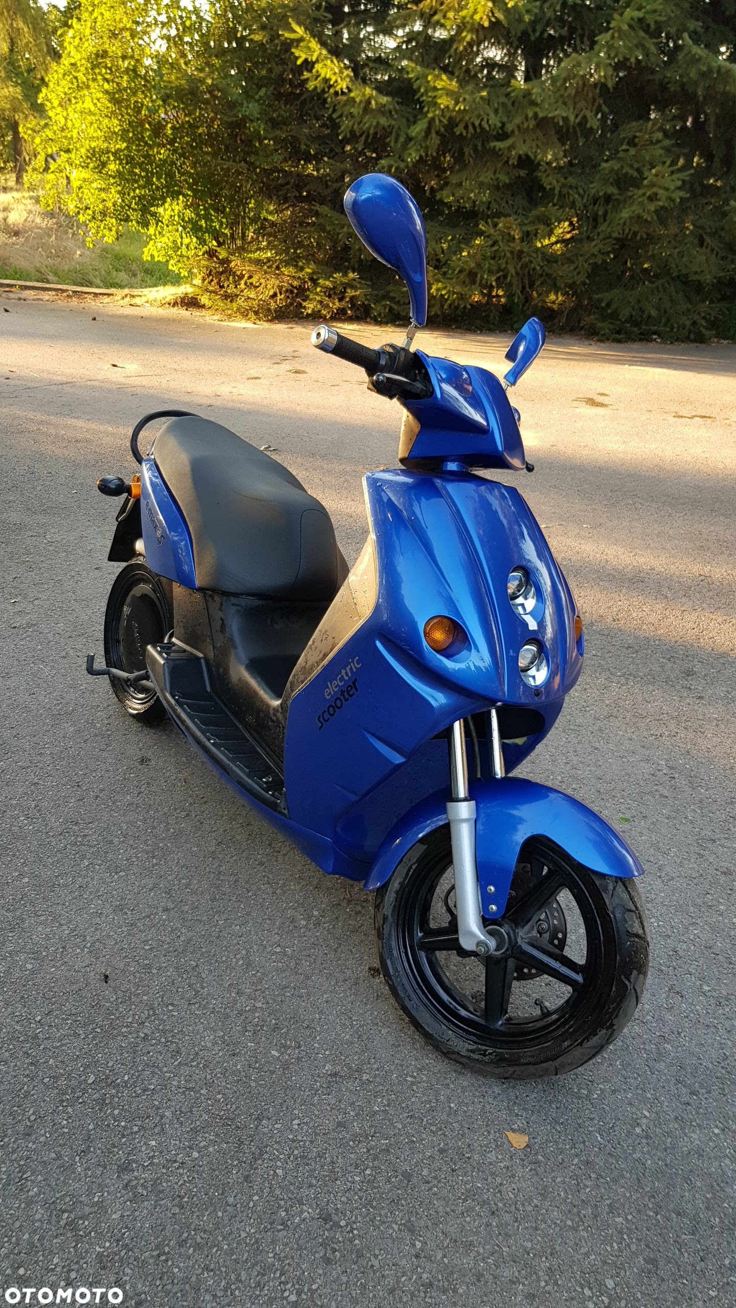 Super Soco E-MAX - 12