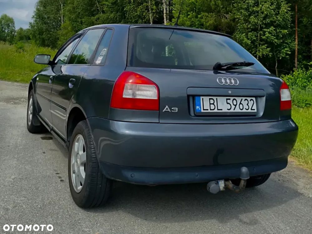 Audi A3 Sportback 1.6 Ambiente - 5
