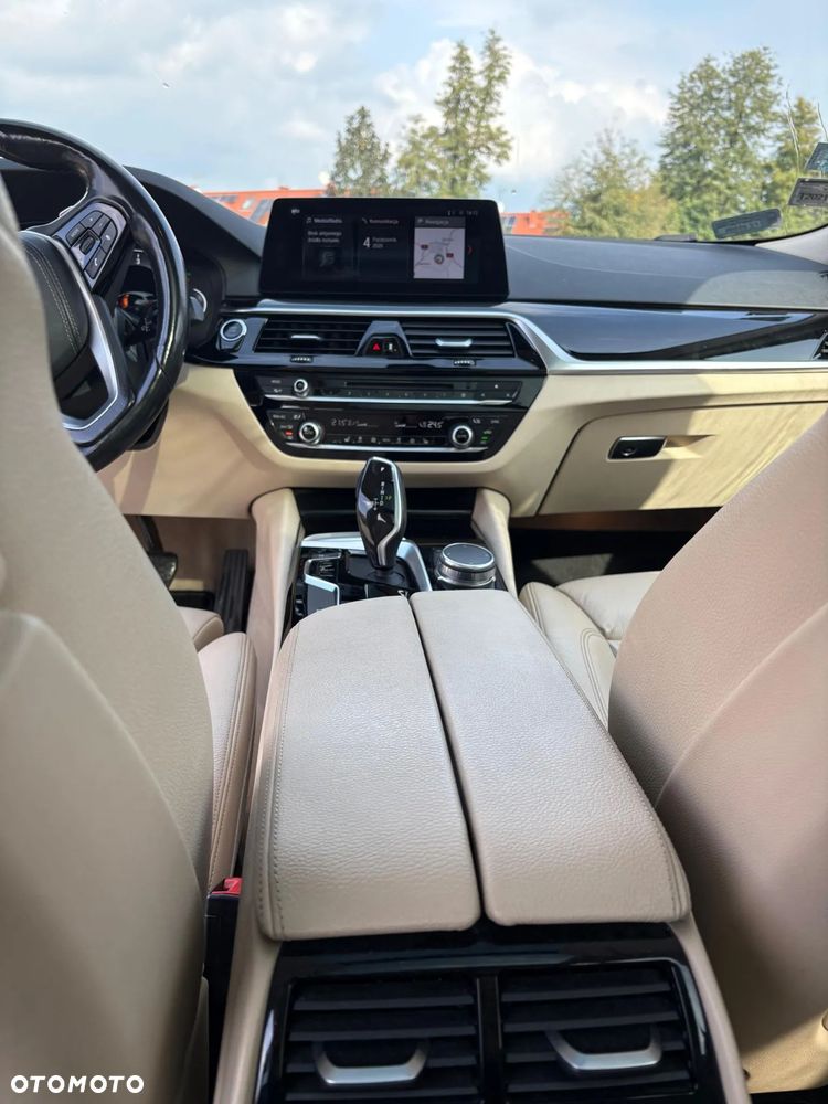 BMW Seria 5 - 17