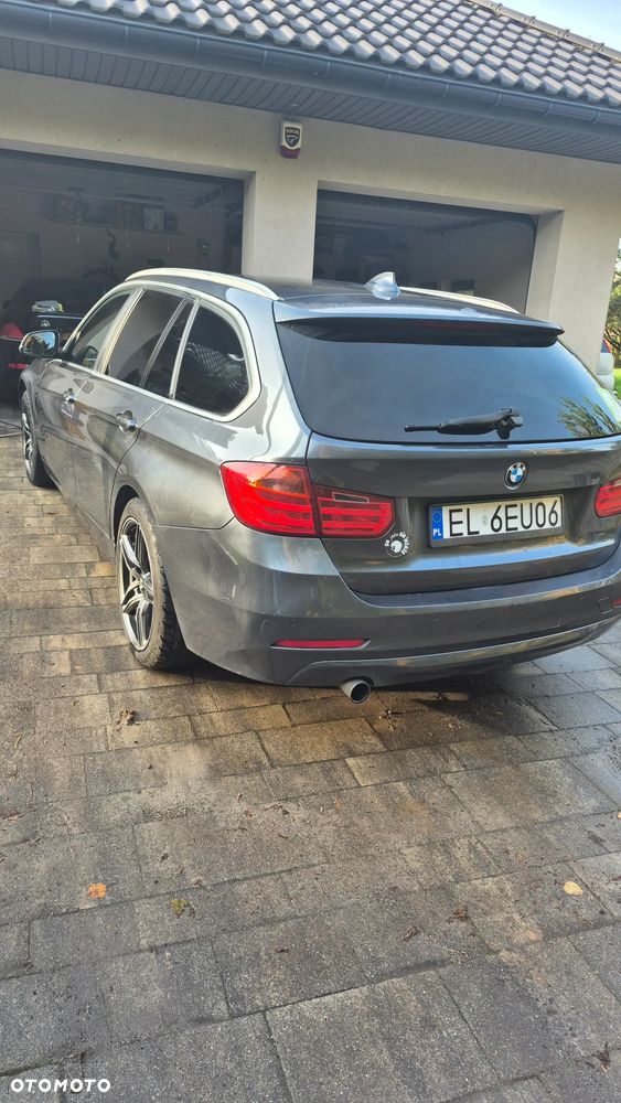 BMW Seria 3 318d - 5
