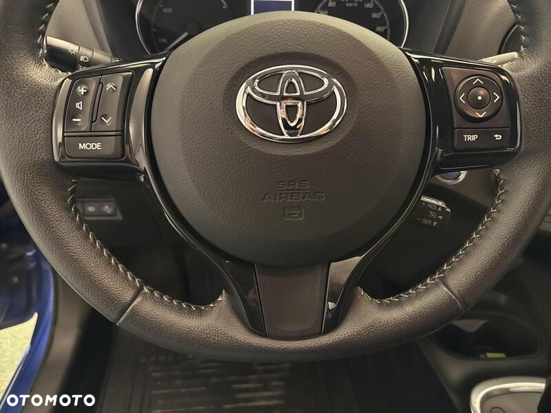 Toyota Yaris - 14