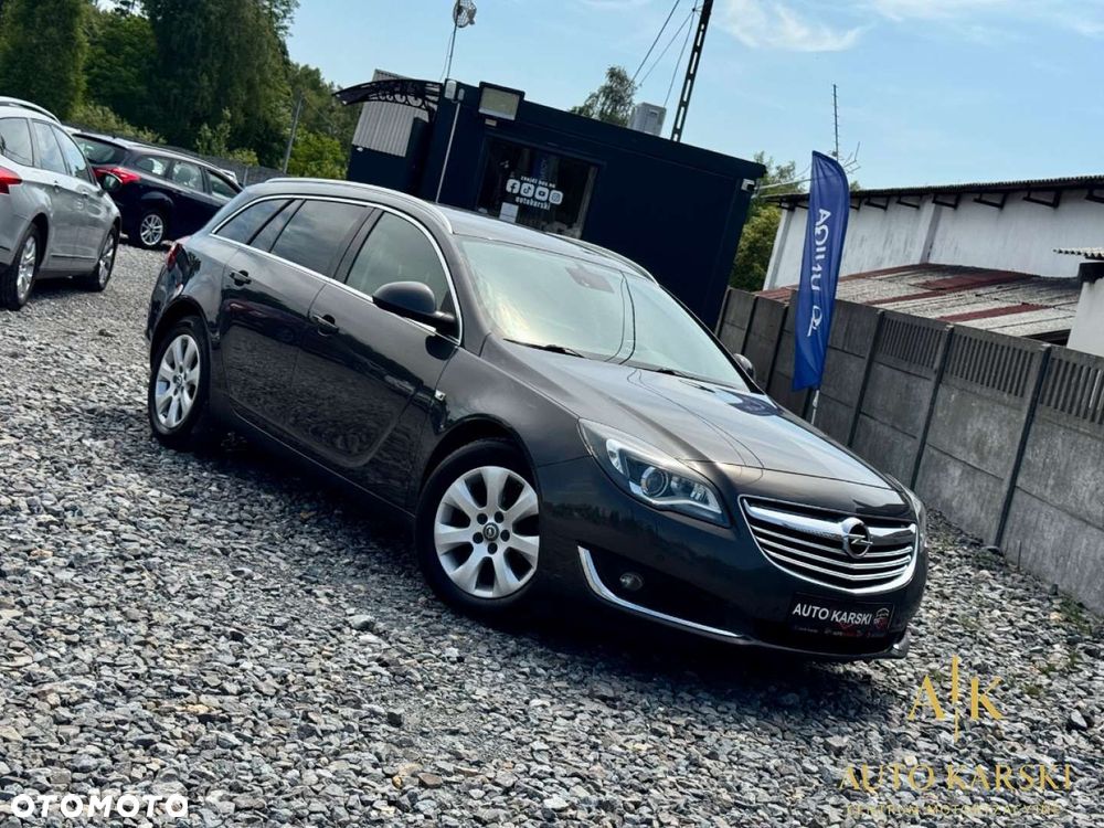 Opel Insignia - 32