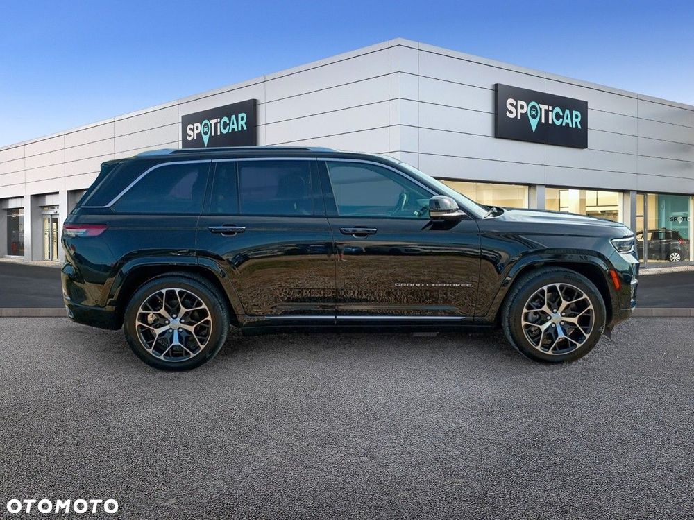 Jeep Grand Cherokee - 4