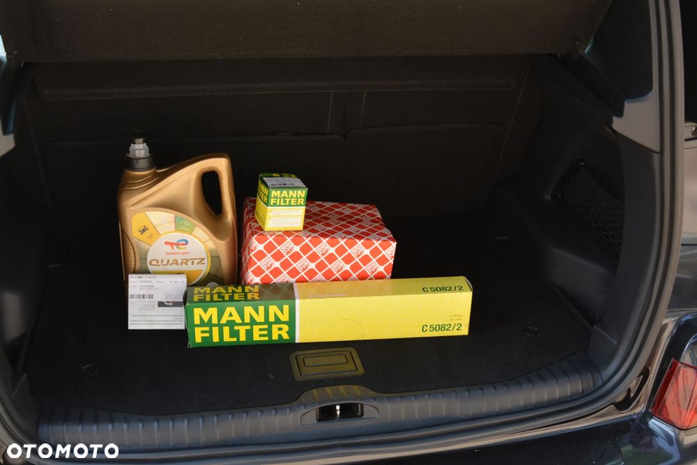 Citroën C3 Picasso 1.6i Exclusive - 8