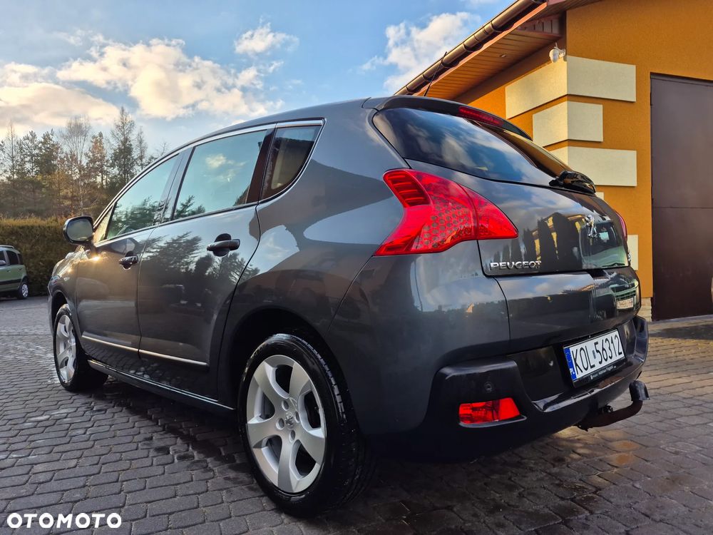 Peugeot 3008 1.6 HDi Premium - 3