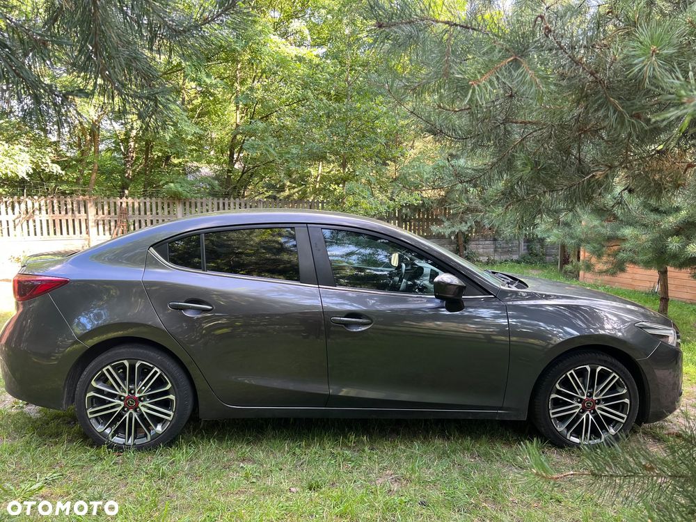 Mazda 3 - 5