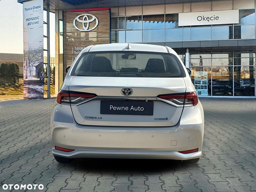 Toyota Corolla 1.8 Hybrid Comfort - 4