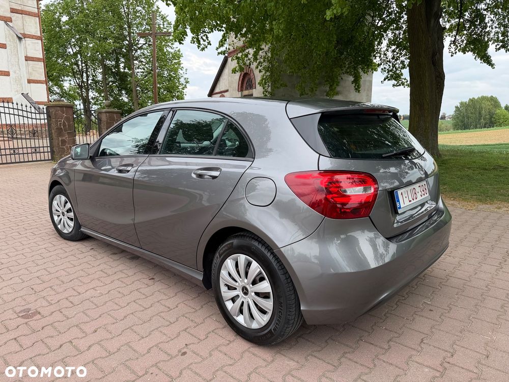 Mercedes-Benz Klasa A 180 d Activity Edition - 5