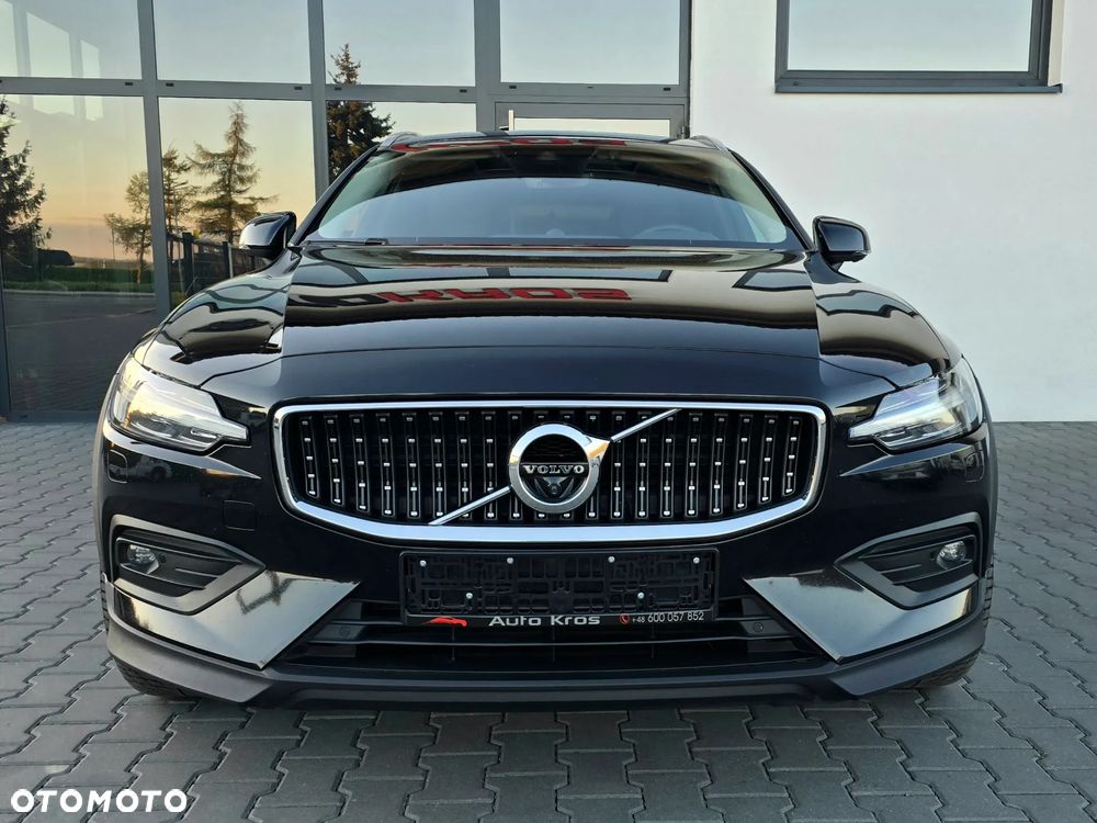 Volvo V60 Cross Country B4 D AWD Geartronic Pro - 10