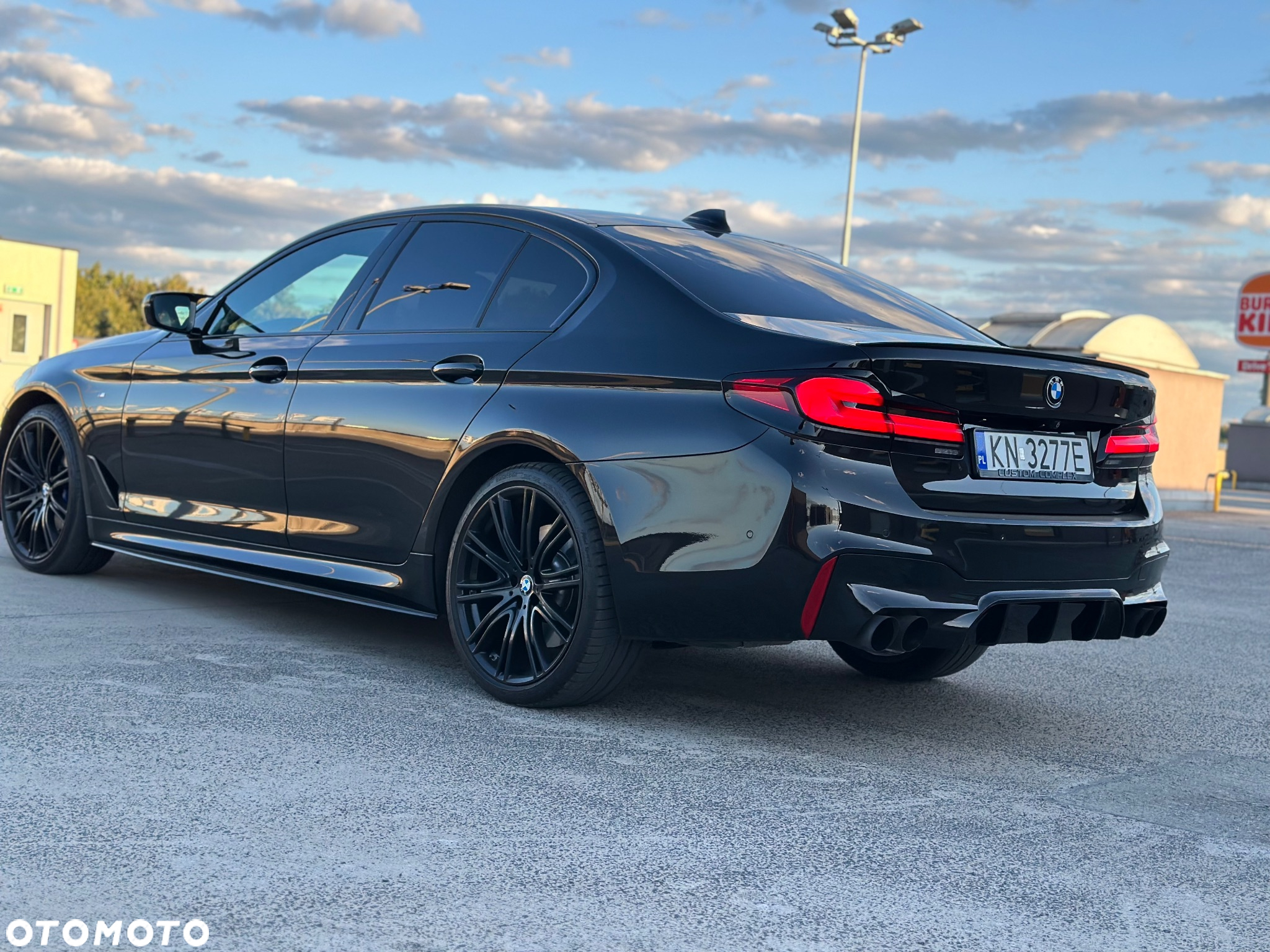 BMW Seria 5 530i xDrive M Sport sport - 2